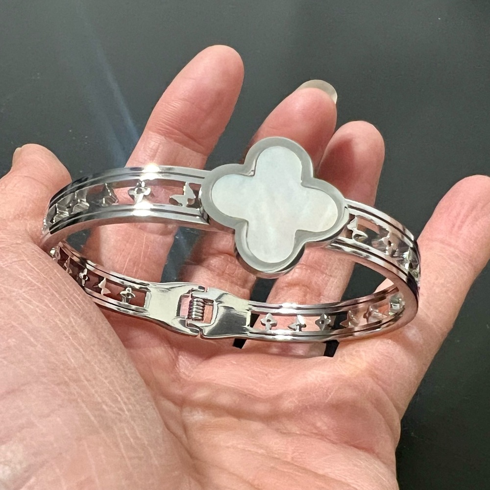 Silver and White Clover Bangle Bracelet